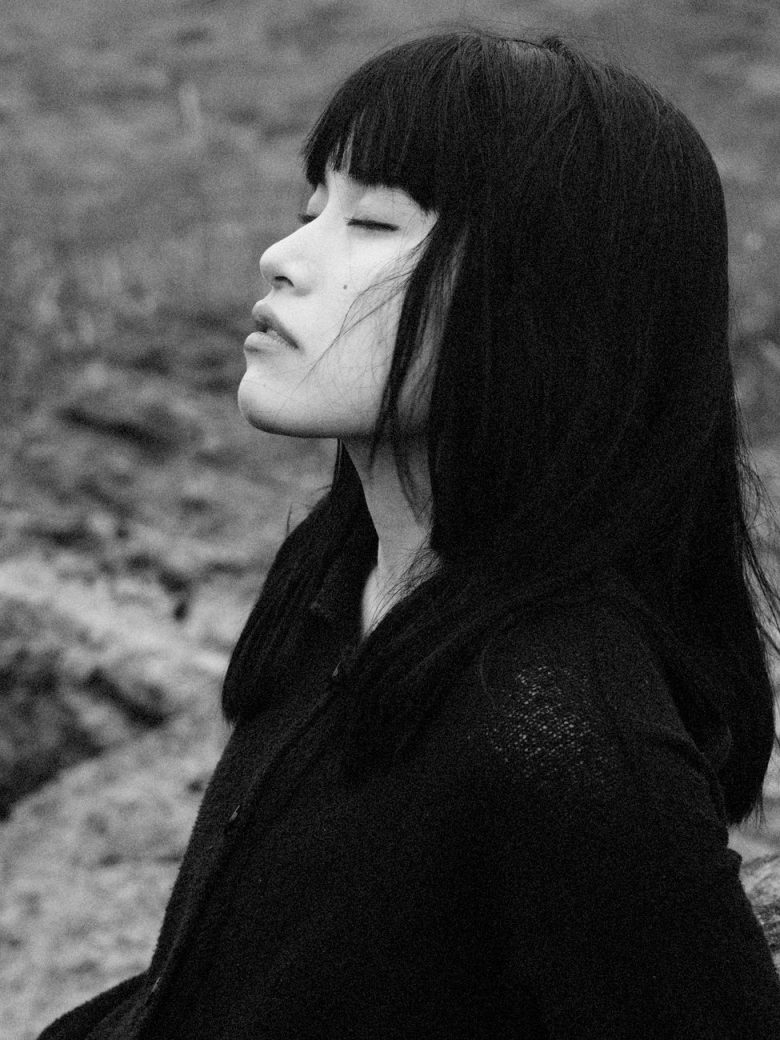 佐藤璃果とはどのような人物か